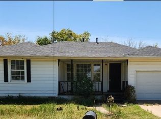 1124 E Randolph St, Okmulgee, OK 74447