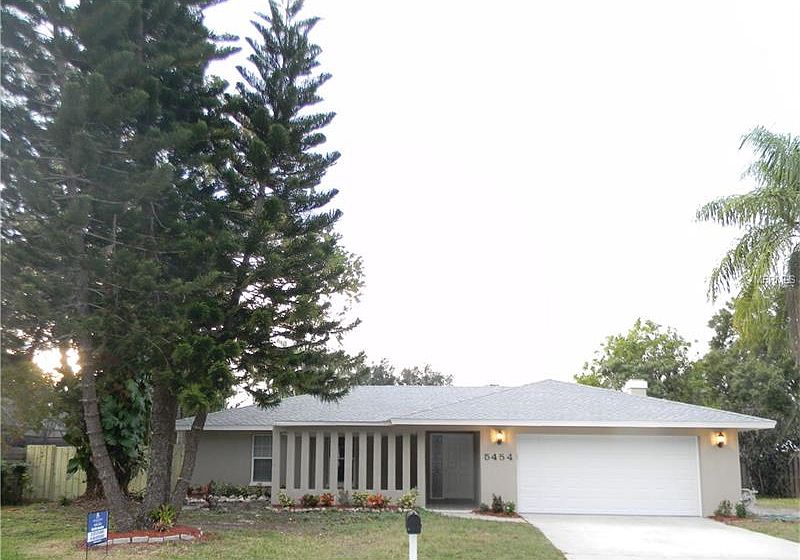 1st image of 5454 Creeping Hammock Dr