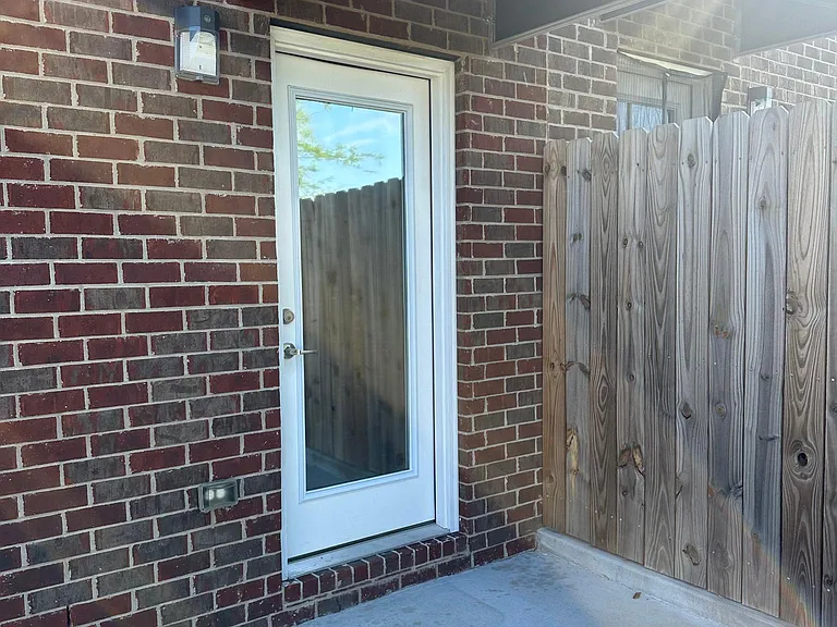 145 Bellvue Dr — Photo 13