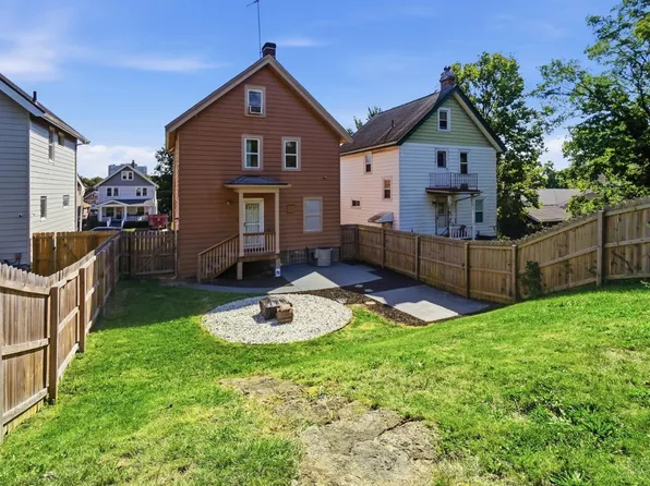 3315 Bevis Ave, Cincinnati, OH 45207