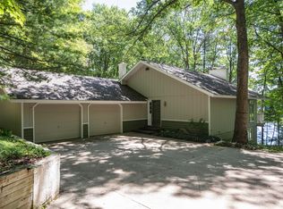 5667 Pueblo Trl, Gaylord, MI 49735