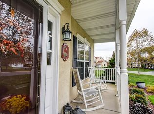 30 Walter Dr, Gilbertsville, PA 19525
