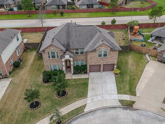 2nd image of 20323 Cortina Valley Dr