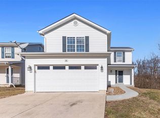55 Saddleback Ridge Dr, Winfield, MO 63389