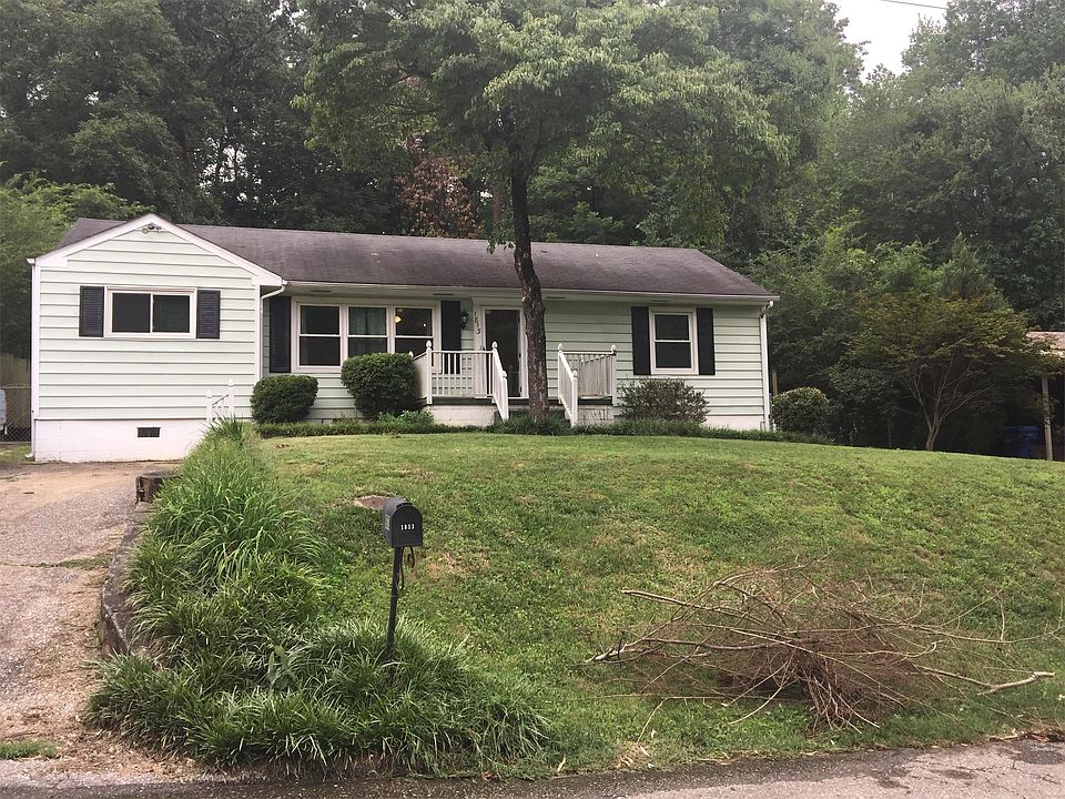 1st image of 1813 Glenroy Ave