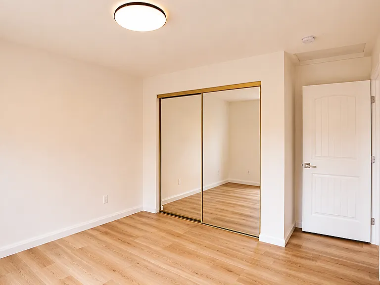 6055 Bonner Ave — Photo 7
