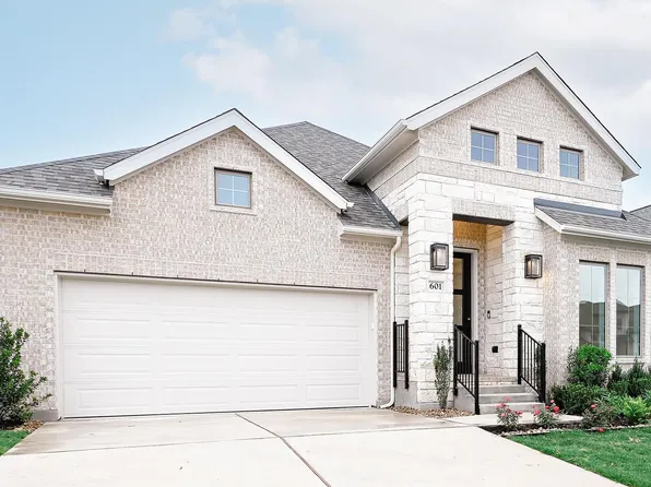 601 Bay Breeze Dr, Kyle, TX 78640