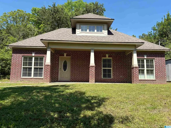 5035 Fletcher Rd, Bessemer, AL 35022
