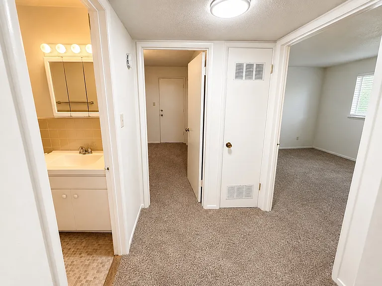 10612 Fair Oaks Blvd #17 — Photo 7