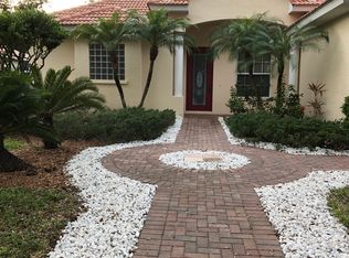 5612 Eastwind Dr, Sarasota, FL 34233