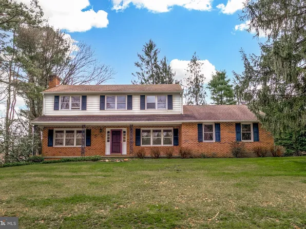 17 Flint Rd, Newark, DE 19711