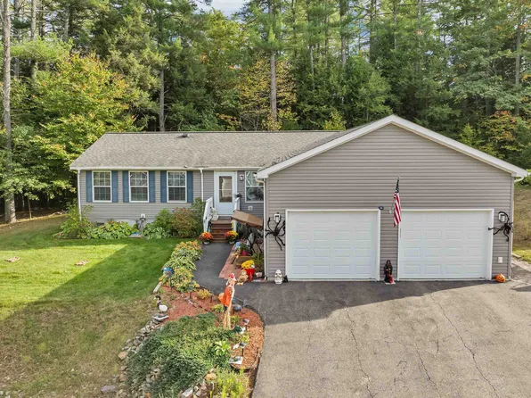 6 Mansfield Woods Way, New Hampton, NH 03256