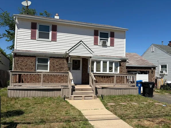 25 Collins Ave, Port Monmouth, NJ 07758