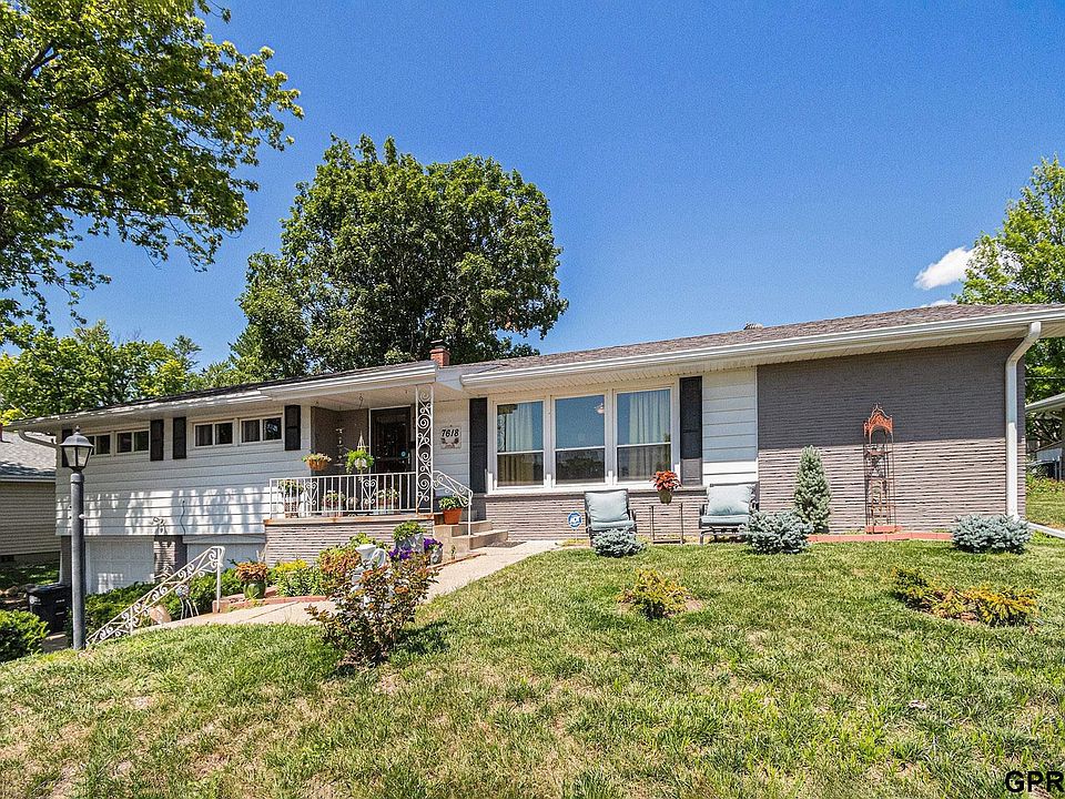 7618 Windsor Dr, Omaha, NE 68114 Zillow