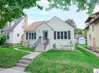 1311 N 5th St, Mankato, MN 56001