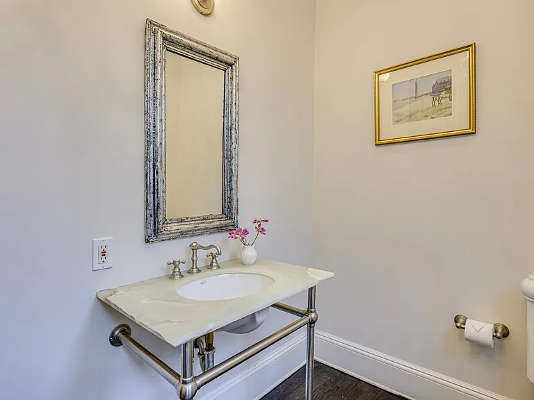 68 Wainscott Northwest Rd — Photo 13