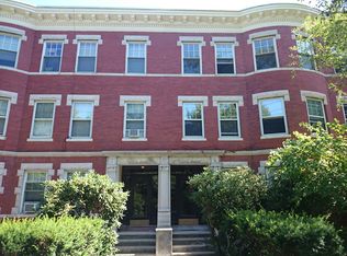 14 Colbourne Cres #2, Brookline, MA 02445