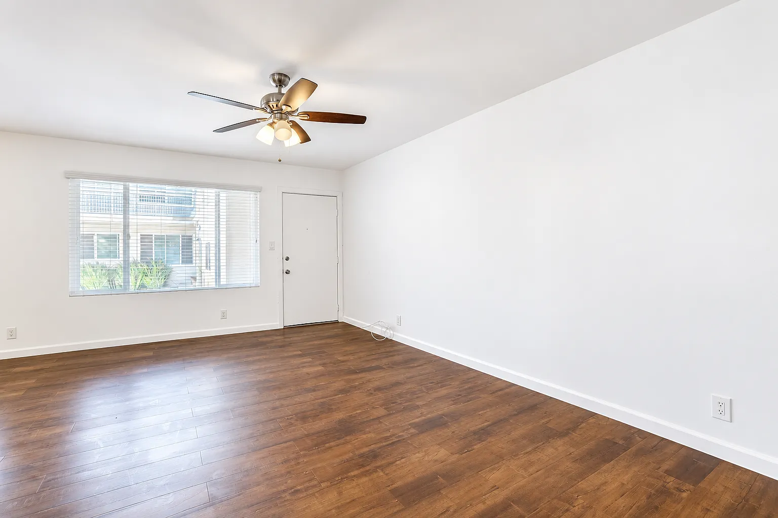 4024 Ursula Ave — Photo 4