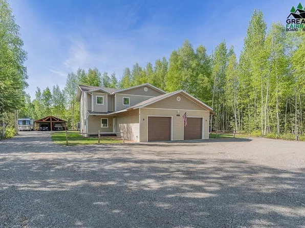 2345 Payton Ave, North Pole, AK 99705