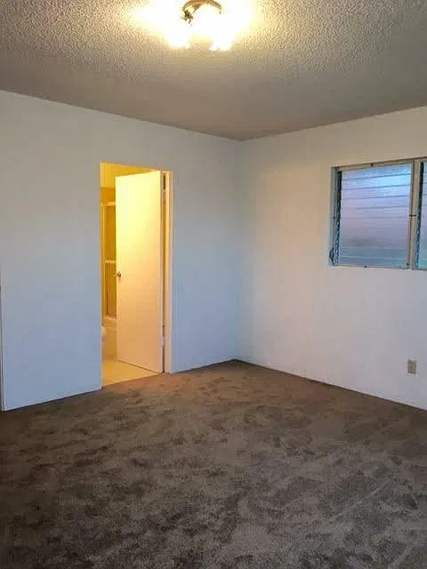 4 bed, 2.5 bath, 2281 sqft, $5,150 — Photo 4