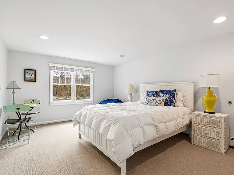 76 Dune Rd — Photo 19
