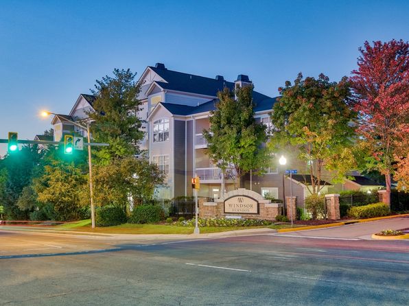 Windsor Herndon | 2399 Glen Echo Rd, Herndon, VA