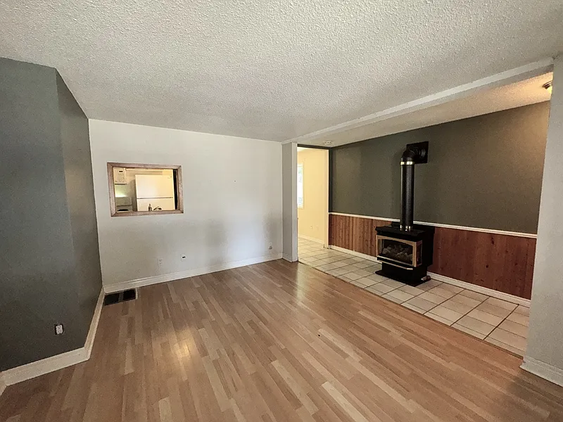 22 McDonald Street — Photo 4