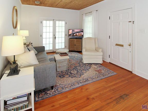 2nd image of 255 Westmoreland Dr