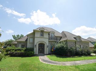 8 Bretton Way, Mandeville, LA 70471