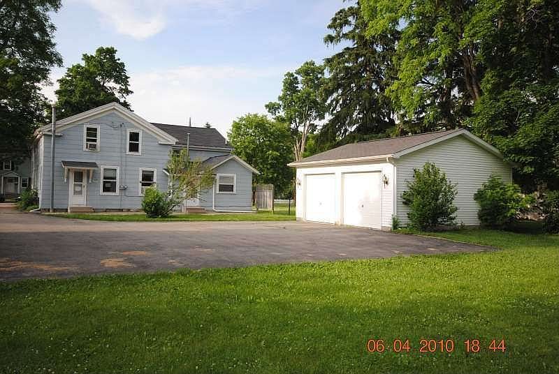 2nd image of 306 W Pottawatamie St