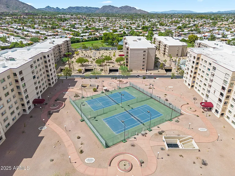 7920 E Camelback Rd #601 — Photo 32