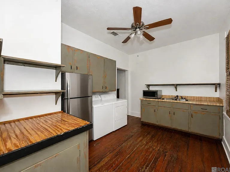 777 Spanish Town Rd — Photo 6