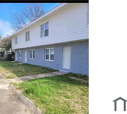 2 bed, $950 — Photo 2