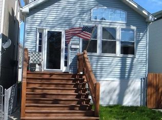 536 W 46th St, Chicago, IL 60609