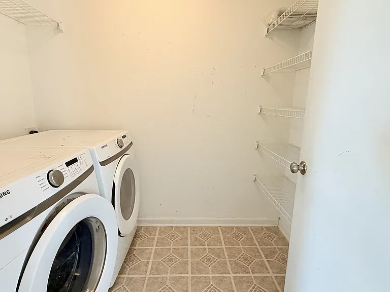 15251 Tyler Mill Dr — Photo 7