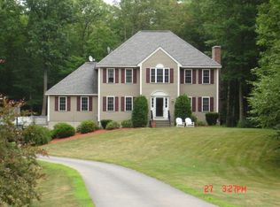 11 Bellwether Ln, Chester, NH 03036