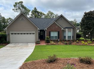 1610 Keylake Dr, Suwanee, GA 30024