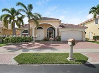 12318 NW 25th St, Pompano Beach, FL 33065