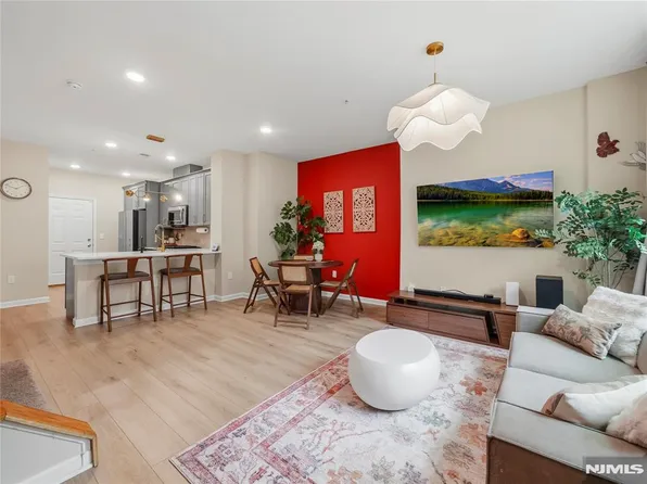 175 Wesmont Drive, Wood Ridge, NJ 07075