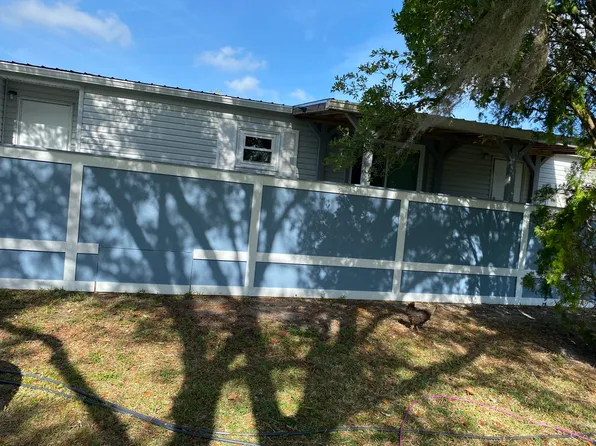 5875 Geiger Dr, Okeechobee, FL 34972
