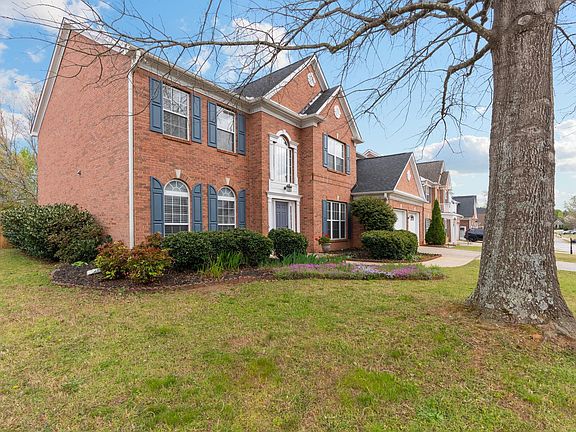 2nd image of 1 Treyburn Ct