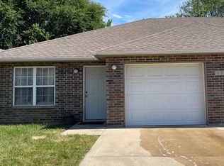 405 Blake Anthony Dr #A, Warrensburg, MO 64093