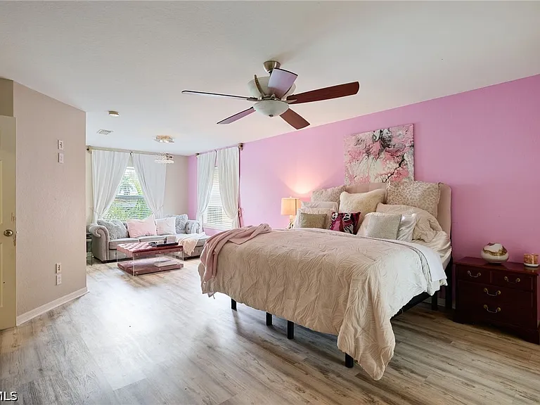2059 Willow Branch Dr — Photo 17