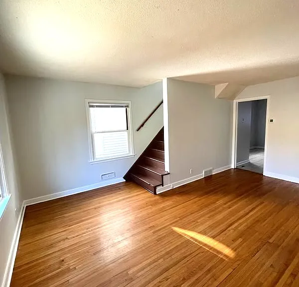 3124 Logan Ave N #2 — Photo 1