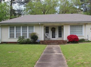 226 Perkins Ln, Batesville, MS 38606