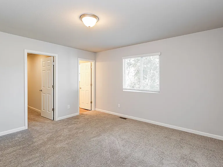 408 N Park Ave — Photo 10