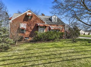 2748 Brodhead Rd, Aliquippa, PA 15001