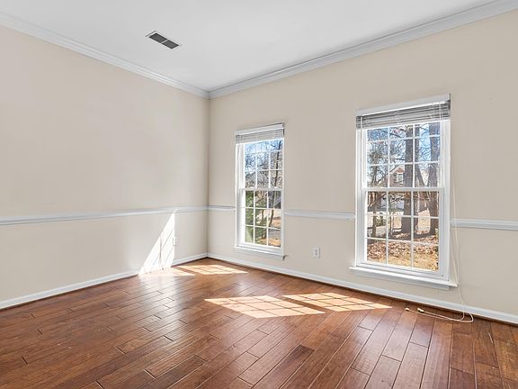 5th image of 136 Widgeon Dr