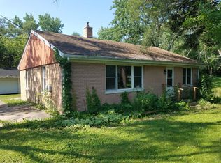 24W523 Lake St, Roselle, IL