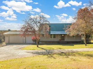 W4789 N Long Lake Rd, Waupaca, WI 54981